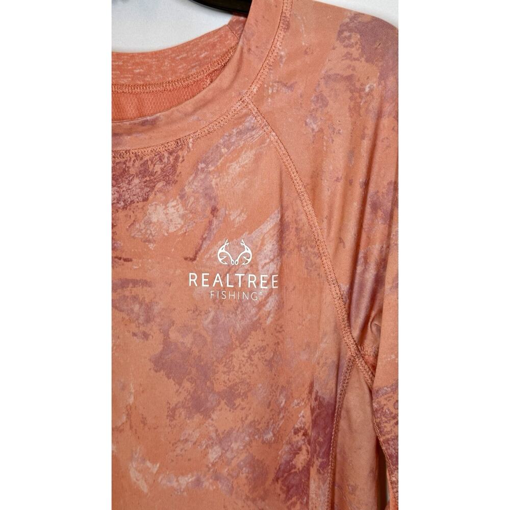 REALTREE Fishing Fishing Shirt w/ Thumb Holes & Split Sides, Women’s Size Medium - Picture 2 of 6